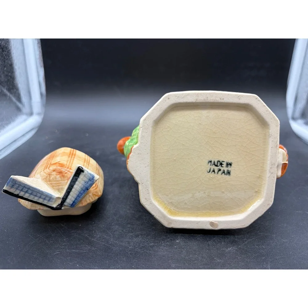 Unbranded vintage ceramic